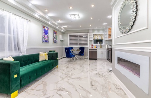 East Flatbush House | A Little Slice of Luxury