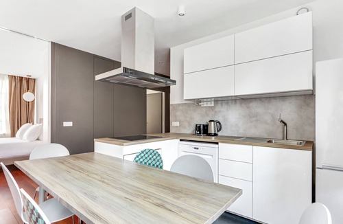 Quartier de la Goutte-d'Or Apartment | A Modern 2/3 BDR with parking at La Chapelle