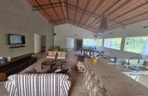 Cachoeiras de Macacu House | Abacateiro Site