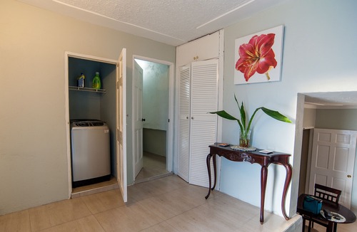 Constant Spring Apartment | Above The City Lights