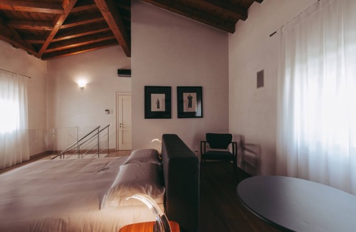 Badia Calavena Bed & Breakfast | Agata, room with bathroom.Villa Riva, tranquility,at the foot of the Little Dolomites.