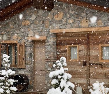 Fino del Monte Ski Chalet | Agri Alloggio La Quercia e il Frassino