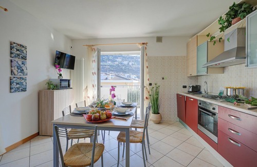 Torbole sul Garda Apartment | Agritur Laura- Sogno zen 6 with Shared Garden, Torbole sul Garda, Italy