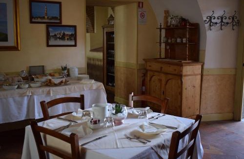 Palazzolo sull'Oglio House | Agriturismo Cà Del Lupo