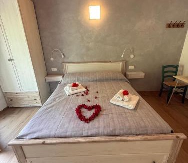 Caprino Veronese House | Agriturismo Fattoria Monte Baldo VISTA LAGO