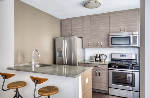 Kips Bay Apartment | Airy Kips Bay 1BR w/Elevator & Doorman, walk to Herald Sq, by Blueground