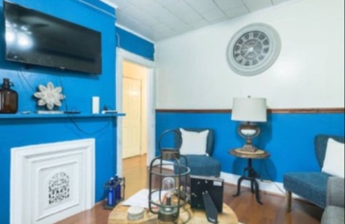 East New York Apartment | AL and Toms Place