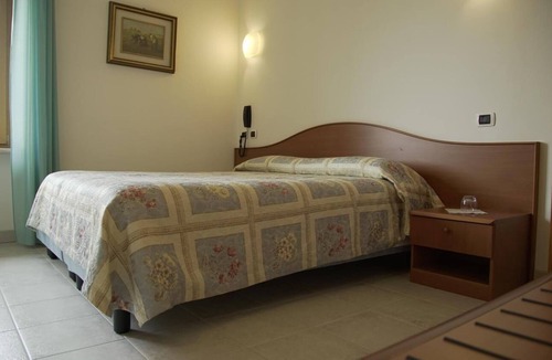 Bettola Hotel | Albergo Ristorante Alla Bettola