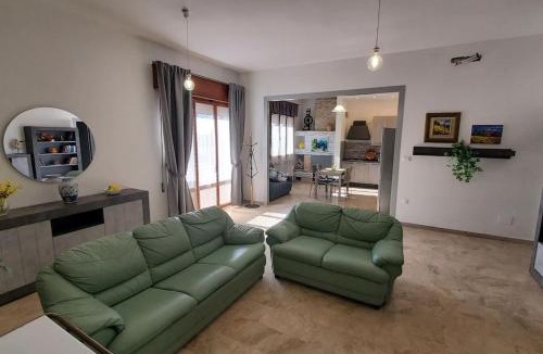 Adria Apartment | Alloggio spazioso e comodo con parcheggio gratuito