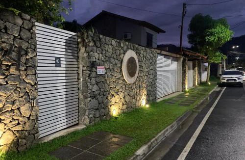 Japuiba House | Almas Gêmeas suíte com cozinha praia da Ribeira