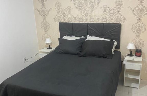Recreio dos Bandeirantes House | Alugo quarto não é apartamento todo, perto da praia