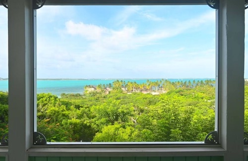 George Town House | Anchorage Villa: Spacious w/OceanViews, Steps to Beach & Minutes to Georgetown!