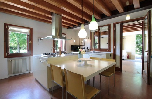Silea House | Andrea Apartment Pool, Garden, Treviso