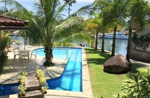 Bracui House | Angra Bracuhy main channel 6 suites winking sauna area gourmet deck boat 78 feet