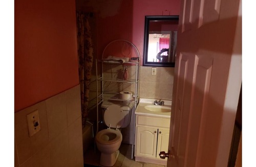 Bedford-Stuyvesant House | ANGUS1.30 minutes to airport - Chancy B 2 BR apartment
