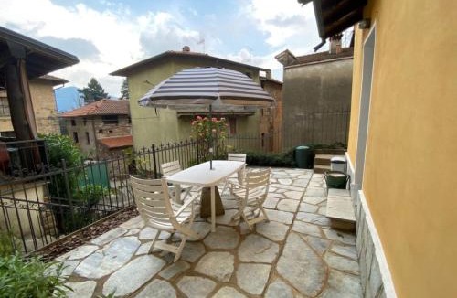 Cuasso Al Monte House | Antica Dimora