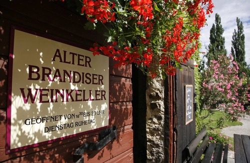 Lana House | Ap. Schmiedacker, cozy apartment with beautiful terrace and large bathroom