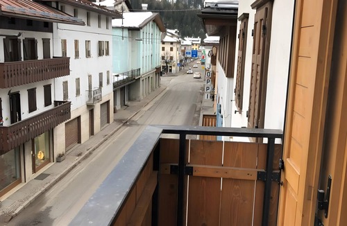 Santo Stefano di Cadore Apartment | Apartment 'Bepi' with Shared Terrace and Wi-Fi
