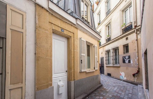 Quartier de Rochechouart Apartment | Apartment ∙ 1 bedroom ∙ 10 guests
