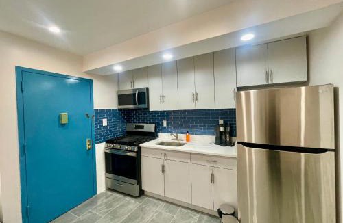 Alphabet City Apartment | Apartment #1 : Ground Floor Front