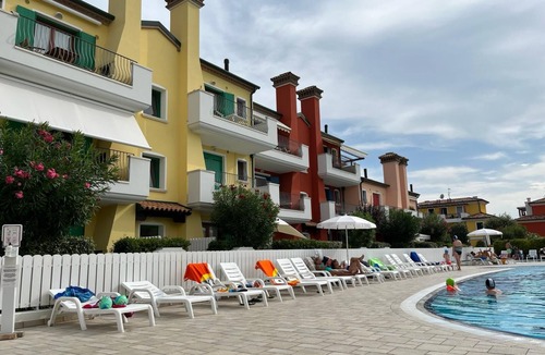 San Briccio Apartment | Apartment 200m vom Meer Entfernt mit Privatem Parkplatz und Swimmingpool