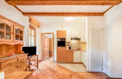 Trodena Apartment | 'Apartment Abendsonne' with Balcony & Wi-Fi