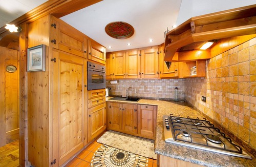 Vodo Cadore Apartment | Apartment 'Ai Frassini A Vinigo' with Mountain View, Private Terrace and Wi-Fi