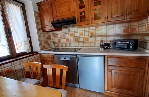 Vodo Cadore Apartment | Apartment 'Antelao Relax a Vinigo' with Mountain View, Private Terrace and Wi-Fi