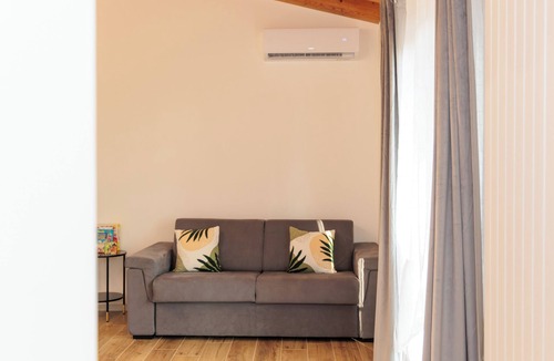 Sant'Ambrogio di Valpolicella Apartment | Apartment BLUE VIEW OF LAKE GARDA