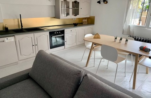 Le Bois de Gaumont Apartment | Apartment close to Paris, Disneyland and Vallée Village.