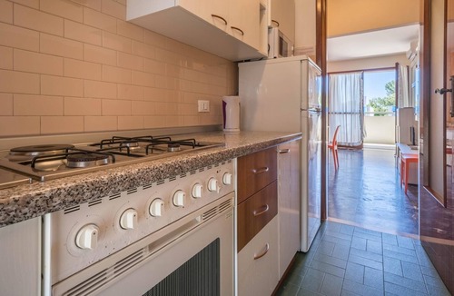 Bibione Pineda Apartment | Apartment Condominio Marinella 11 with Terrace and A/C