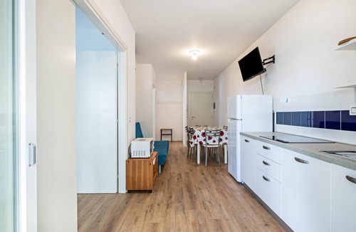 Bibione Apartment | Apartment "Condominio Villa Silente Giardino" Near the Beach with Wi-Fi & Garden
