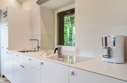 Fie allo Sciliar Apartment | Apartment 'Hans' with Mountain View, Private Garden and Wi-Fi