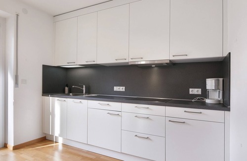 Silandro Apartment | Apartment 'Haus Gufler Kortscher Jöchl' with Mountain View, Balcony and Wi-Fi