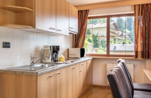 Santa Cristina Val Gardena Apartment | Apartment 'Hotel Residence Gardena Alps 300' with Mountain View, Garden & Wi-Fi