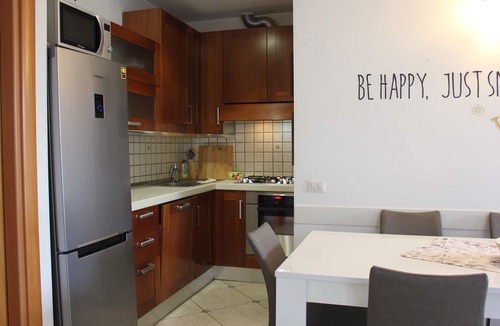 Caprino Veronese Apartment | Apartment in residence with swimming pool. Private garden