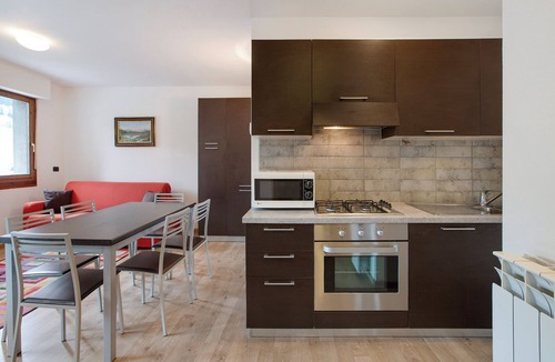 Valtellina Apartment | Apartment 'Le Sorgenti' with Mountain View, Shared Garden and Balcony
