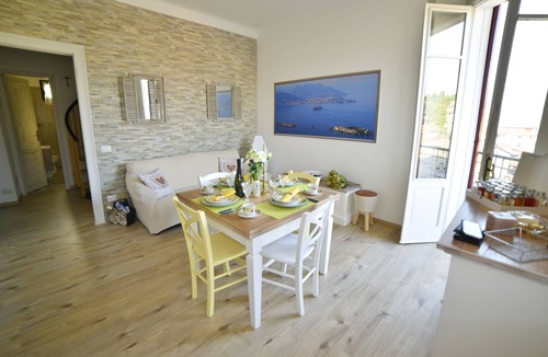 Stresa Apartment | Apartment Lilla, Stresa center, lake view
