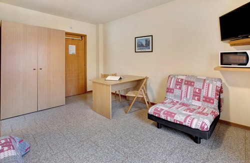 Cepina Apartment | Apartment "Monolocale Iris 1" with Mountain View, Balcony & Wi-Fi