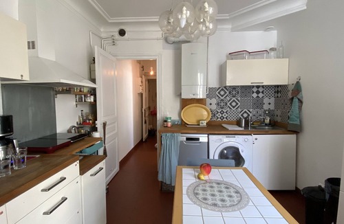 Quartier de Rochechouart Apartment | Apartment Near Montmartre original