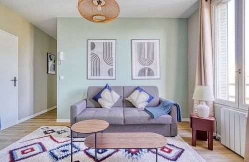 Petit-Ivry Apartment | Apartment Near Porte de Choisy
