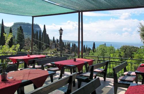 Corno Apartment | Apartment Parco del Garda-4 by Interhome