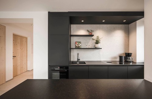 Merano Apartment | Apartment 'Picea Am Ötzerhof 1' with Mountain View, Shared Garden and Wi-Fi