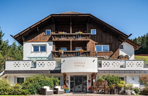 Ortisei Apartment | Apartment 'Prapoz Typ D' with Mountain View, Shared Garden and Wi-Fi