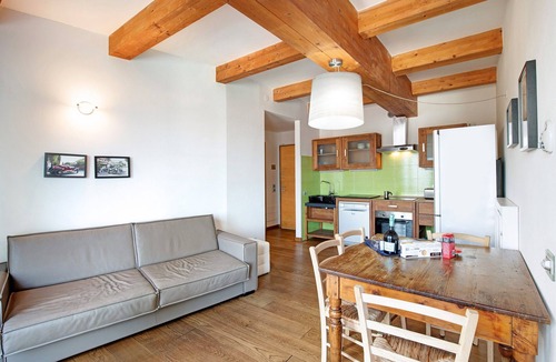 Salo Apartment | Apartment 'Rocchetta Flat' with Lake View, Wi-Fi and Air Conditioning