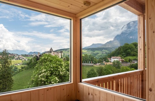 Fie allo Sciliar Apartment | Apartment "Schlosshof Hoamat" with Mountain View, Terraces & Wi-Fi