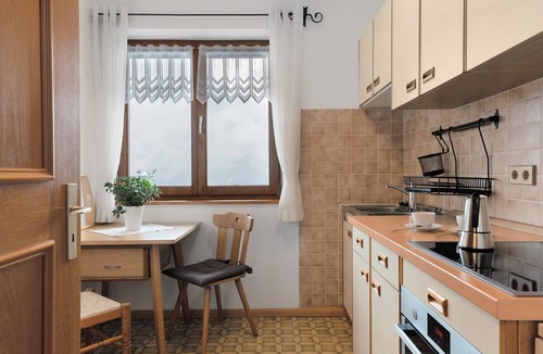 Velturno Apartment | Apartment 'Stieberhof' with Mountain View, Shared Garden and Wi-Fi