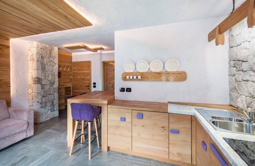 Pie Falcade Apartment | Apartment 'Tana Del Picchio Rosso' with Mountain View, Shared Garden and Wi-Fi