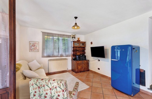 Vergiate Apartment | Apartment 'Valerio' with Mountain View, Wi-Fi and Air Conditioning
