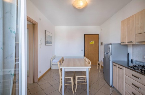 Bibione Apartment | Apartment "Villa Ines Bilocale 2" with Wi-Fi, A/C & Garden